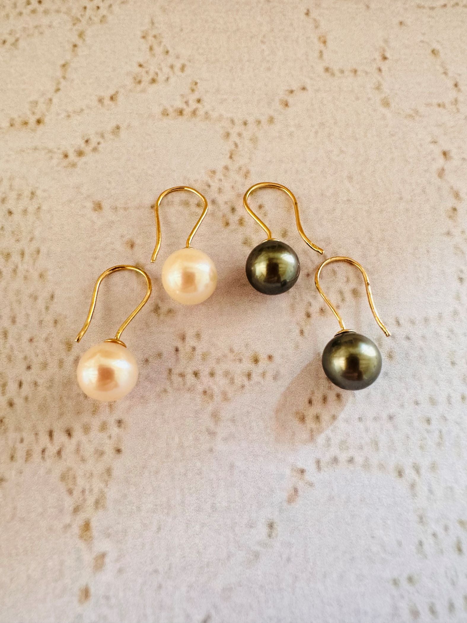 Boucles D'oreilles En Or 18 Carats Avec Perles - Poids 2,09 G - Occasion