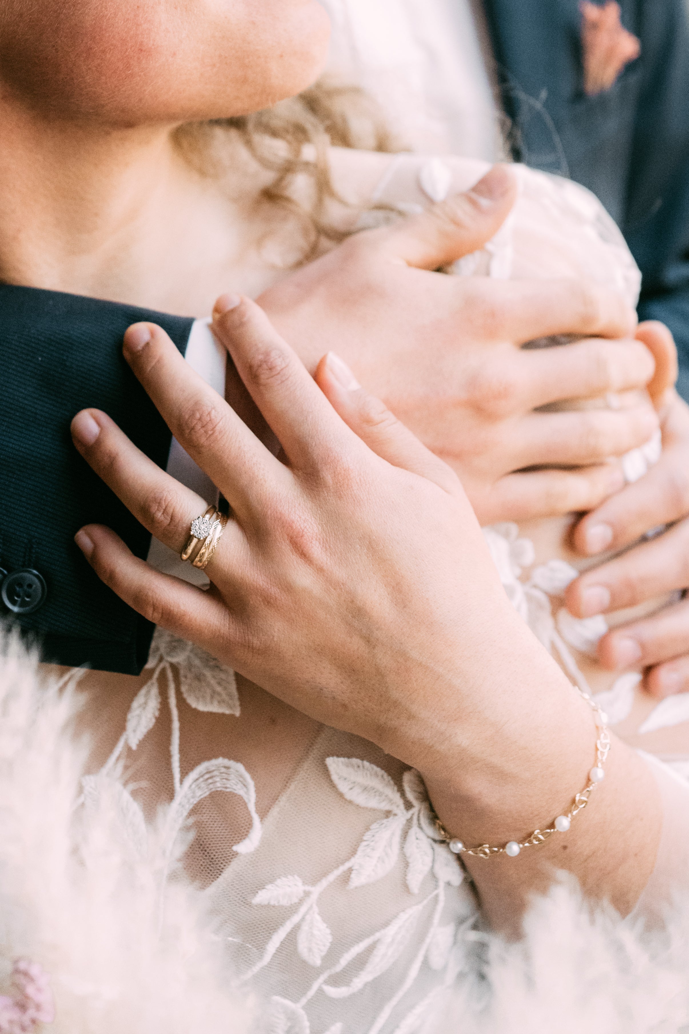 Maison_Gabriel_-_Bijoux_de_la_mariee_1151147f-4ff3-4727-95e0-a51804d38010.jpg