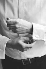 Boutons de manchette "Prestance" gravables en or jaune 18 carats poli brillant - Maison Gabriel