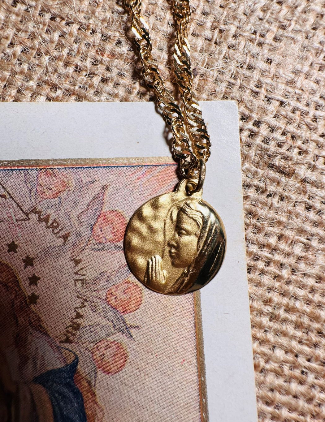 medaille bapteme vierge marie enfant