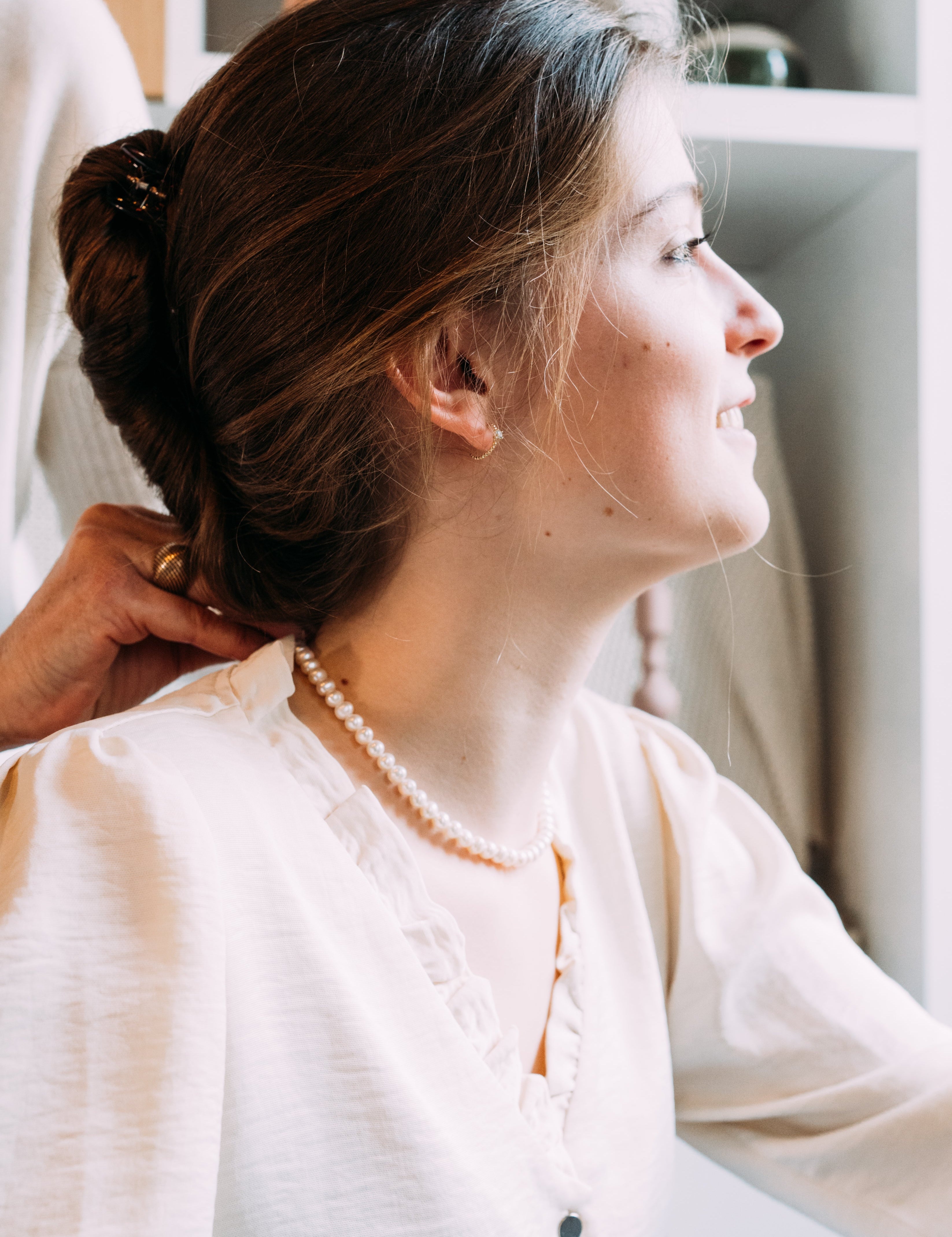 L'Élégance Intemporelle des Colliers de Perles : Histoire, Types et Comment les Porter - Maison Gabriel