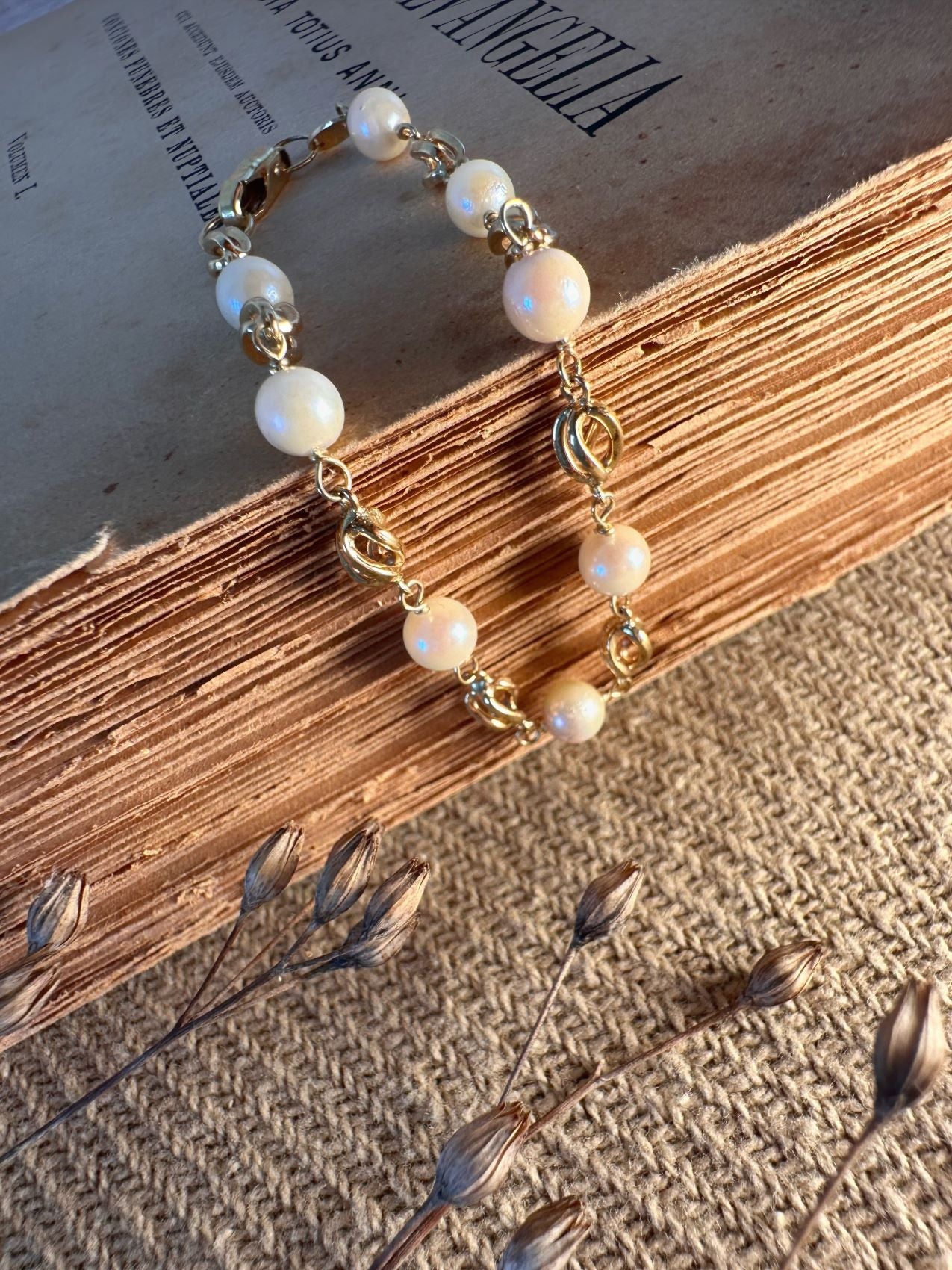 Bracelets fantaisie femme – Bracelets tendance et originaux | Satellite Bracelets fantaisie femme – Bracelets tendance et originaux | Satellite