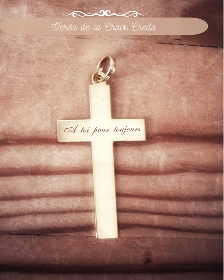 Croix "Credo" en or jaune 18 carats avec bordures poinçonnées