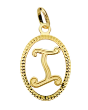 Pendentif ou jeton "Oméga", lettre stylisée ajourée en or jaune 18 carats