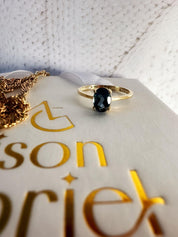 Bague "La belle vie!", en or jaune 18 carats et pierres fines - Maison Gabriel