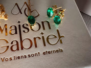 Boucles d'oreilles "Judith", en or 18 carats et émeraudes naturelles, fermoir poussette - Maison Gabriel