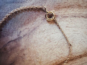 Bracelet "Bonheur" à plaque ovale gravable, en or 18 carats - Maison Gabriel