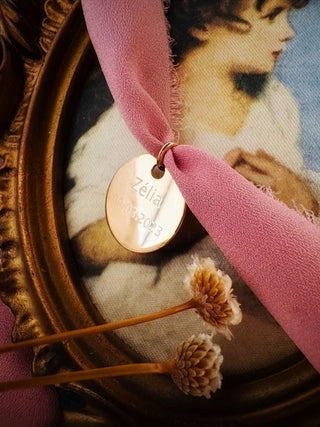 Bracelet ou lien "Lucia" en ruban de Mousseline de soie vieux rose - Maison Gabriel