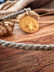 Bracelet ou lien "Sybil" en cordelière de Lin naturel - Maison Gabriel