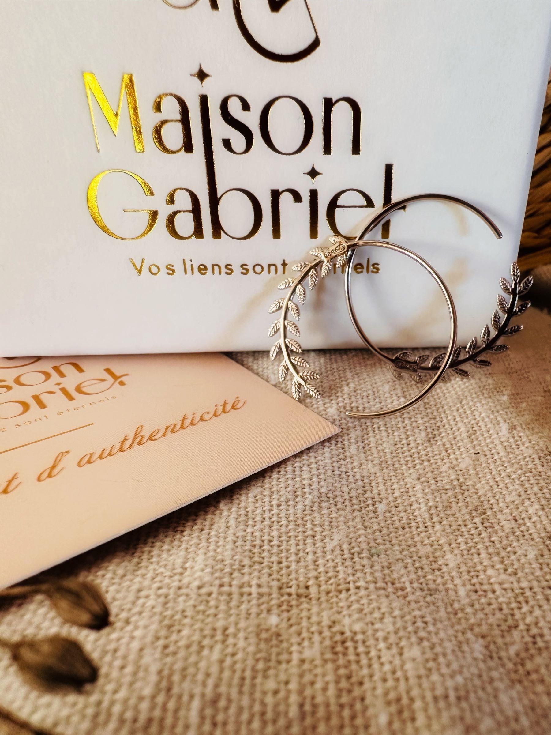 Créoles "Iris" sculptées feuilles de laurier en argent 925 rhodié - Maison Gabriel