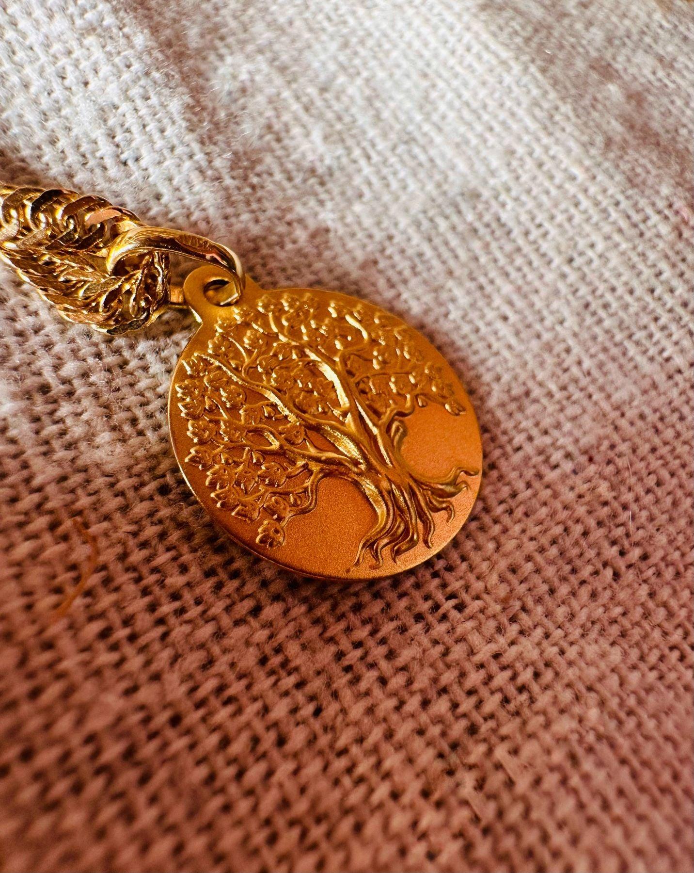 Médaille "Arbre de Vie" en or jaune 18 carats - Maison Gabriel