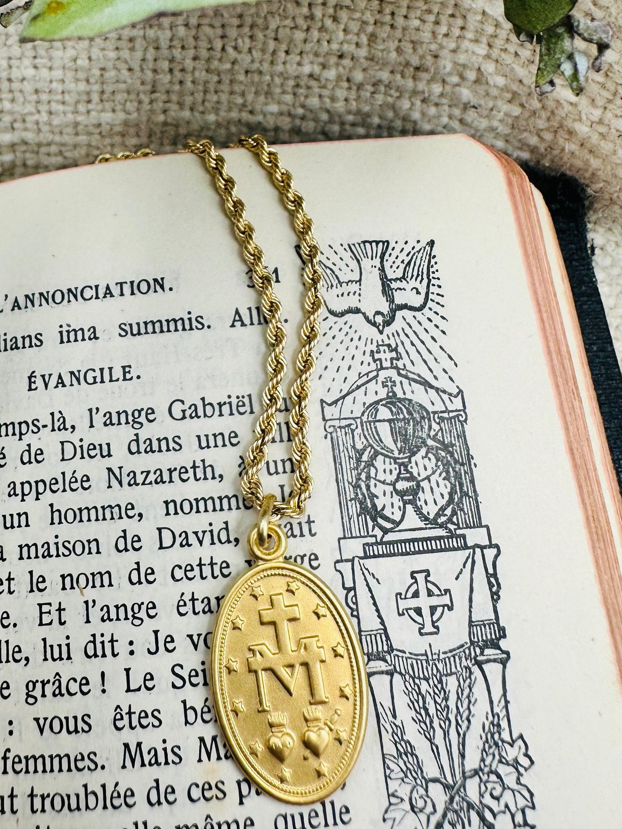 Collier En Or Jaune 9 Carats Avec Pendentif Médaille Miraculeuse - Marque Jewellerybox - Neuf Avec étiquettes