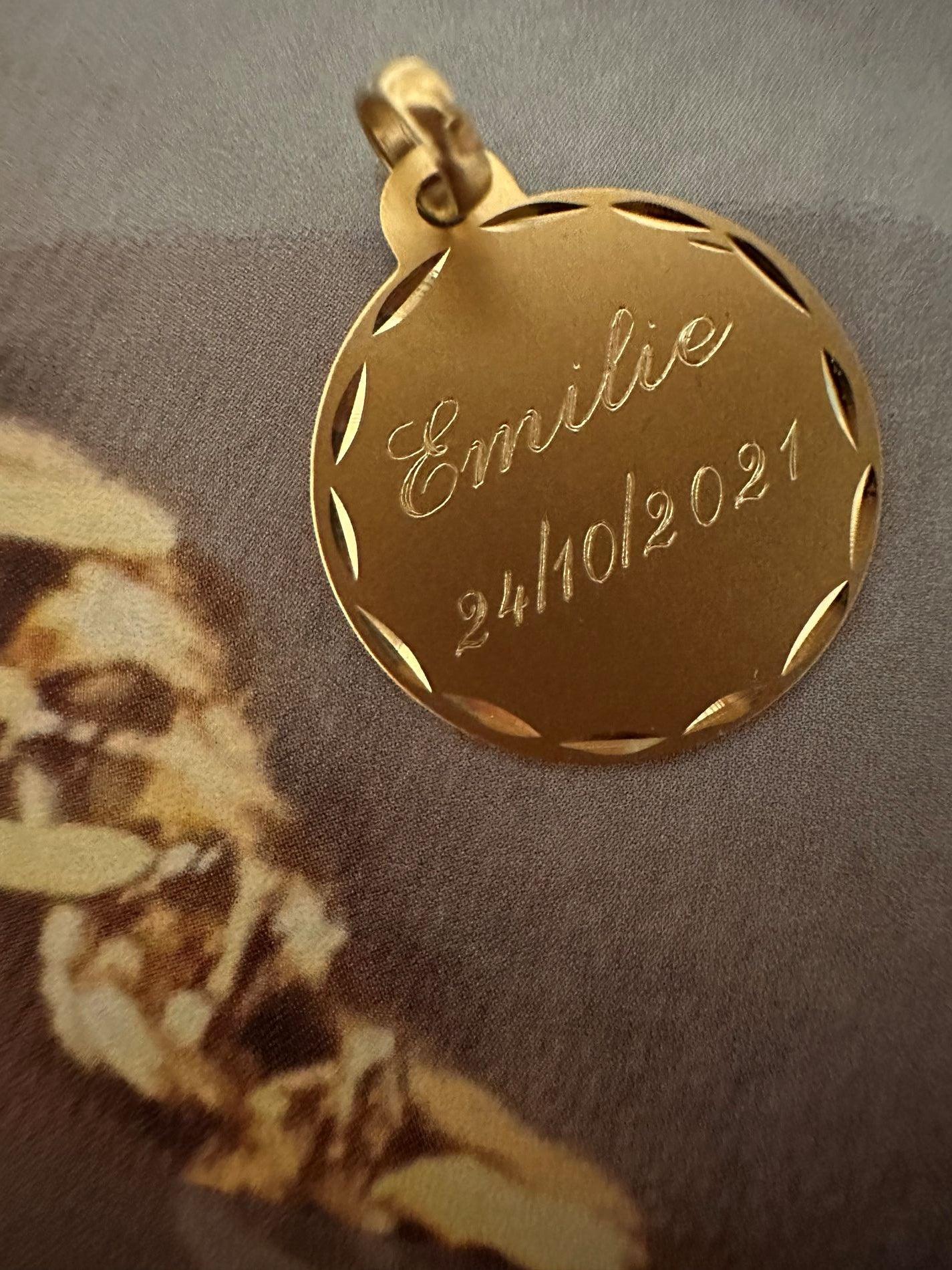 Médaille ou jeton "Merci" à graver, en or jaune 18 carats finition mate ou polie brillante - Maison Gabriel