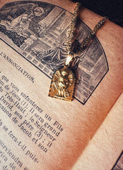 Médaille "Raphaël", Ange Gardien protecteur en or jaune 18 carats - Maison Gabriel
