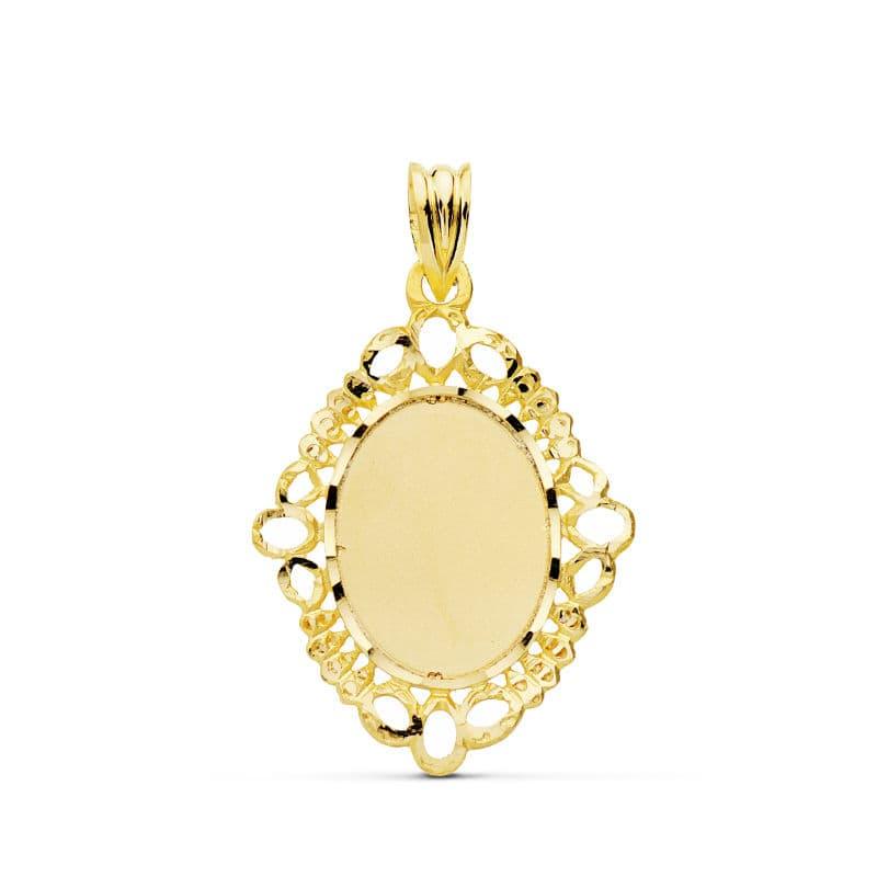 Médaillon "Constance" ovale en or jaune 18 carats, bordure sculptée en volutes perlées, à graver - Maison Gabriel